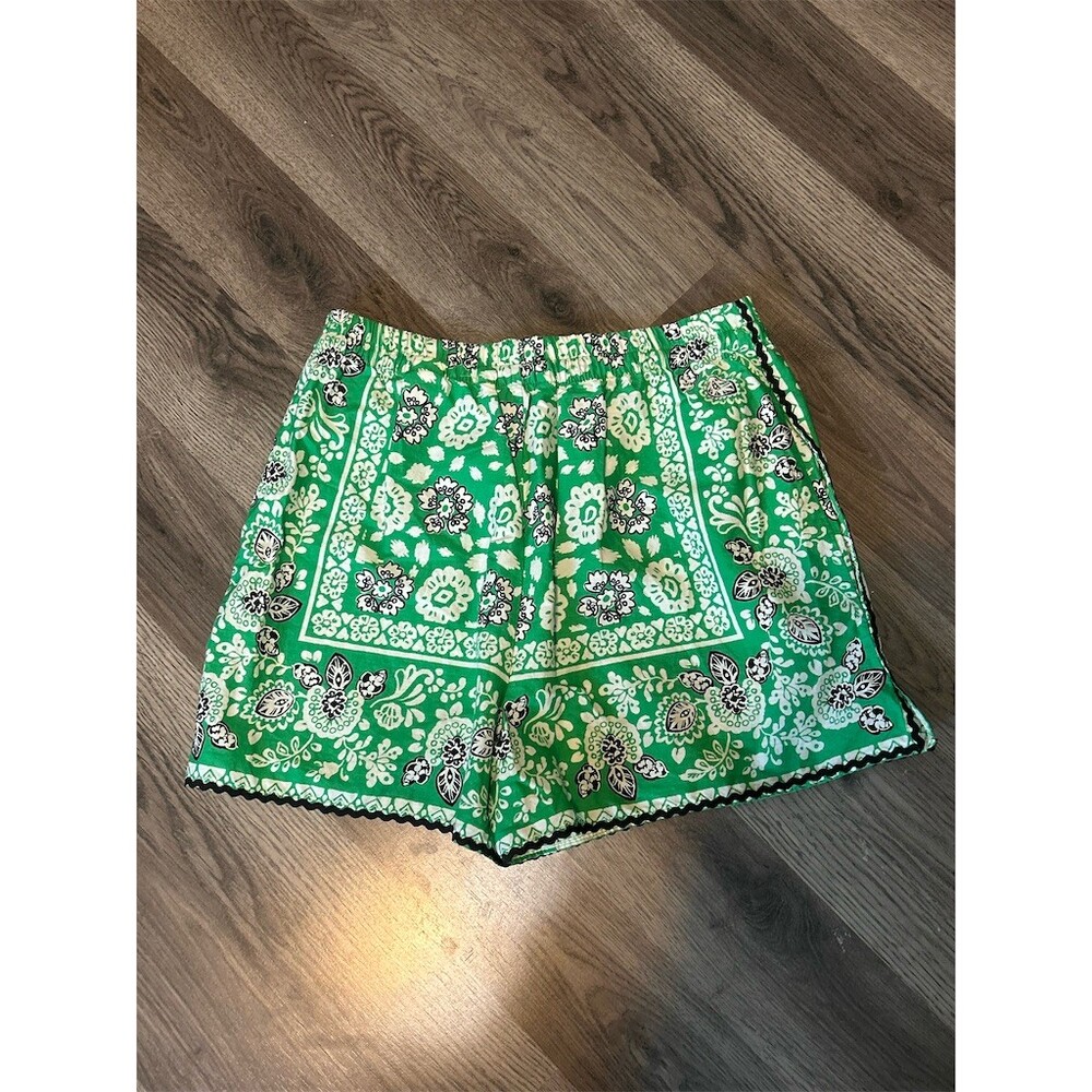 Zara Shorts Womens size Small Green Bandana Floral High Waisted Pull On - Picture 2 of 8